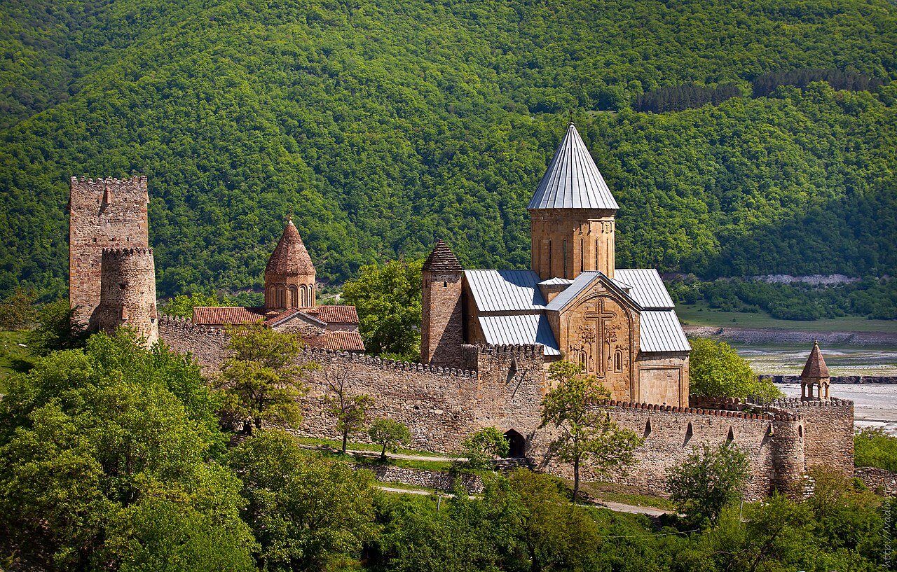 Крепость Ананури